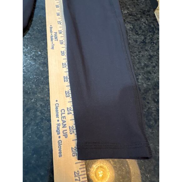 All In Motion Hi Rise Black Leggings Size XS - Picture 8 of 8